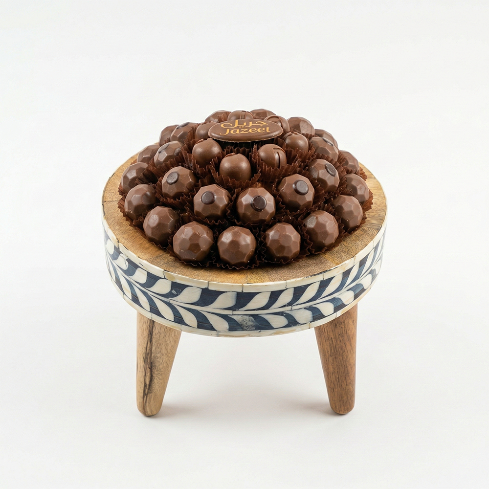 U09 صينية مكشوف دائري قواعد خشب اسود 300جم