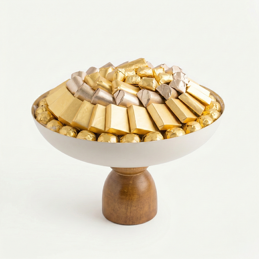 W01 صينية مغلف ابيض بقاعده خشب 1250 جم